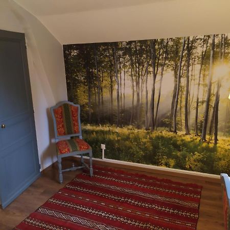Petit Saint Hubert 1 A 4 Personnes Bed & Breakfast Velles  Exterior photo